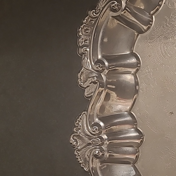 SILVER PLATED FOOTED INTERNTIONAL SILVER COMPANY LARGE OVAL SERVING TRAY - Picture 4 of 9